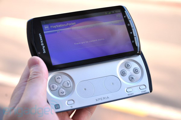 Nhìn lại 10 chiếc smartphone Xperia nổi bật nhất của Sony trong thập kỷ qua - Ảnh 3.