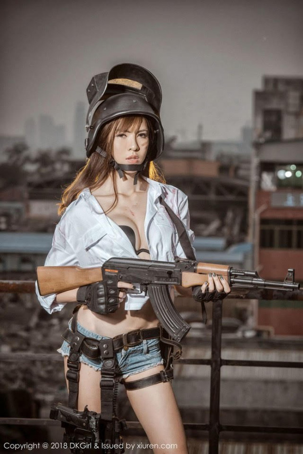 Chiêm ngưỡng những bộ cosplay PUBG nóng bỏng mắt, chỉ nhìn thôi đã muốn vác súng lên chạy bo - Ảnh 18.