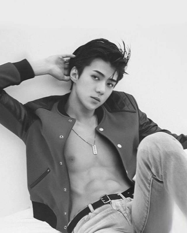 Đẹp trai lồng lộn nhưng mỗi lần đi show là Sehun (EXO) lại tặng fan cả rổ meme! - Ảnh 15.