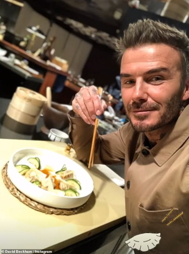 David Beckham bất ngờ vào bếp làm sủi cảo để chúc mừng Tết Nguyên Đán: Chiều fan châu Á đến thế là cùng! - Ảnh 3.
