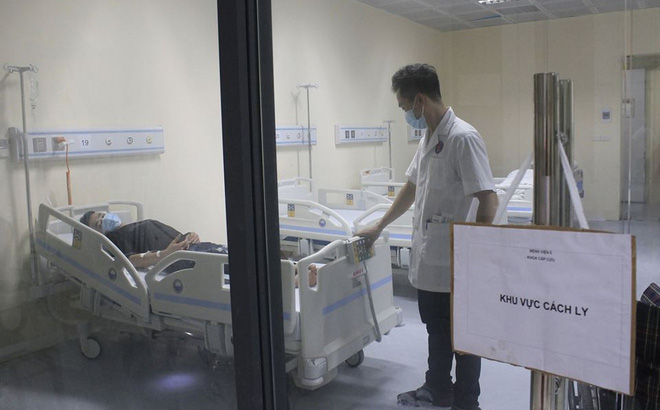 Hà Nội: Cấp cứu bệnh nhân nghi nhiễm virus corona từ Đài Loan trở về - Ảnh 1.