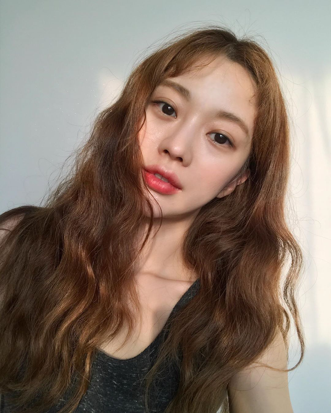 4 biến tấu cho t&oacute;c x&otilde;a d&agrave;i bớt nhạt v&agrave; từ giờ đến hết Tết, bạn sẽ đẹp xinh kh&ocirc;ng h&ocirc;m n&agrave;o giống h&ocirc;m n&agrave;o - Ảnh 3.