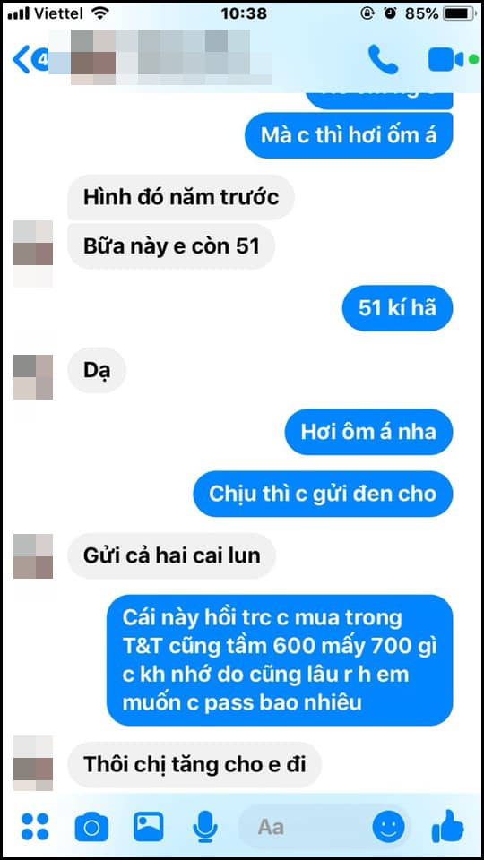 Ai bảo chỉ kh&aacute;ch mua h&agrave;ng online mới khổ, giới chủ shop m&agrave; mở đại hội b&oacute;c phốt th&igrave; cũng kh&ocirc;ng k&eacute;m phần x&ocirc;m tụ đ&acirc;u - Ảnh 3.