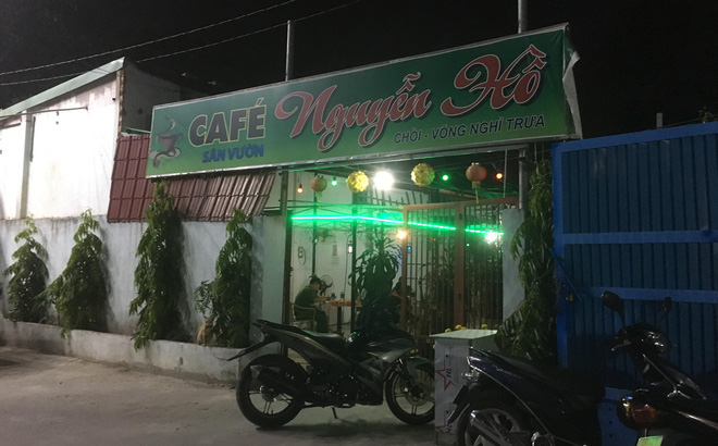 Người đ&agrave;n &ocirc;ng gục chết tr&ecirc;n ghế trong qu&aacute;n c&agrave; ph&ecirc; ở B&igrave;nh Dương - Ảnh 1.