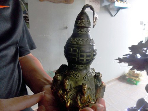 B&iacute; ẩn chiếc hồ l&ocirc; đổi m&agrave;u 15 tỷ v&agrave; vụ &aacute;n mạng oan nghiệt ở Tuy&ecirc;n Quang - Ảnh 1.