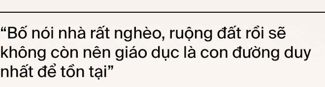 Chàng trai H’Mông ở ĐH Fulbright: Em muốn bắt đầu từ việc nhỏ nhất là thay đổi được cái nghèo của gia đình, bạn bè em cũng vậy, nên em hy vọng 1 ngày số phận của người H’Mông sẽ khác - Ảnh 1.