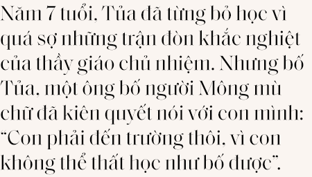 Chàng trai H’Mông ở ĐH Fulbright: Em muốn bắt đầu từ việc nhỏ nhất là thay đổi được cái nghèo của gia đình, bạn bè em cũng vậy, nên em hy vọng 1 ngày số phận của người H’Mông sẽ khác - Ảnh 2.