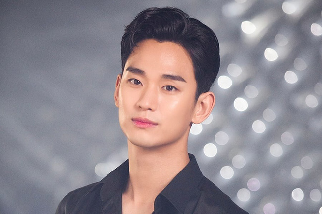 Cụ giáo Kim Soo Hyun sắp diễn cameo ở Crash Landing On You: Điệp viên Triều Tiên hay hậu truyện Vì Sao Đưa Anh Tới đây nhỉ? - Ảnh 1.