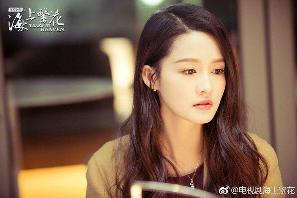 Hậu Duệ Mặt Trời c&oacute; bản Trung c&oacute; t&ecirc;n cực sến Qu&acirc;n Trang Th&acirc;n Y&ecirc;u, d&agrave;n cast nhan sắc kh&ocirc;ng thua k&eacute;m vợ chồng Song - Song - Ảnh 8.