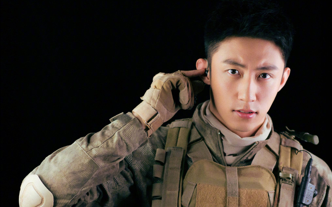 Hậu Duệ Mặt Trời c&oacute; bản Trung c&oacute; t&ecirc;n cực sến Qu&acirc;n Trang Th&acirc;n Y&ecirc;u, d&agrave;n cast nhan sắc kh&ocirc;ng thua k&eacute;m vợ chồng Song - Song - Ảnh 3.