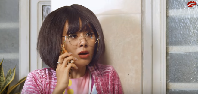 V&otilde; Đăng Khoa bị biến th&aacute;i s&agrave;m sỡ, Jun Phạm lao ra kh&ocirc; m&aacute;u với băng cướp ở preview Nh&agrave; Trọ C&oacute; Qu&aacute; Trời Ph&ograve;ng tập 2 - Ảnh 6.