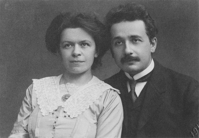 Cuộc đời của ch&aacute;u g&aacute;i nu&ocirc;i thi&ecirc;n t&agrave;i Albert Einstein: Từng nghe đồn m&igrave;nh l&agrave; con ruột của &ocirc;ng nội nhưng cuối c&ugrave;ng chết trong ngh&egrave;o khổ - Ảnh 3.