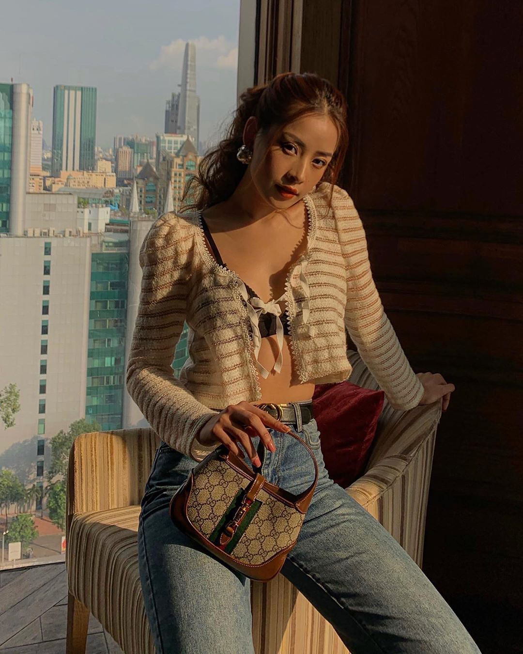Instagram look xịn của sao Việt tuần qua: Ngọc Trinh lên đồ gợi cảm, cô em Chi Pu cũng bạo chẳng kém - Ảnh 3. Instagram look xịn của sao Việt tuần qua: Ngọc Trinh lên đồ gợi cảm, cô em Chi Pu cũng bạo chẳng kém - Ảnh 3.