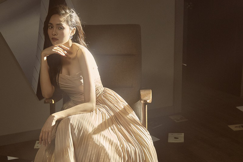 Profile giọng ca opera giúp GDucky thăng hoa tại Rap Việt: Á quân Nhân Tố Bí Ẩn 2016, là trò cưng của Tóc Tiên - Ảnh 4. Profile giọng ca opera giúp GDucky thăng hoa tại Rap Việt: Á quân Nhân Tố Bí Ẩn 2016, là trò cưng của Tóc Tiên - Ảnh 4.