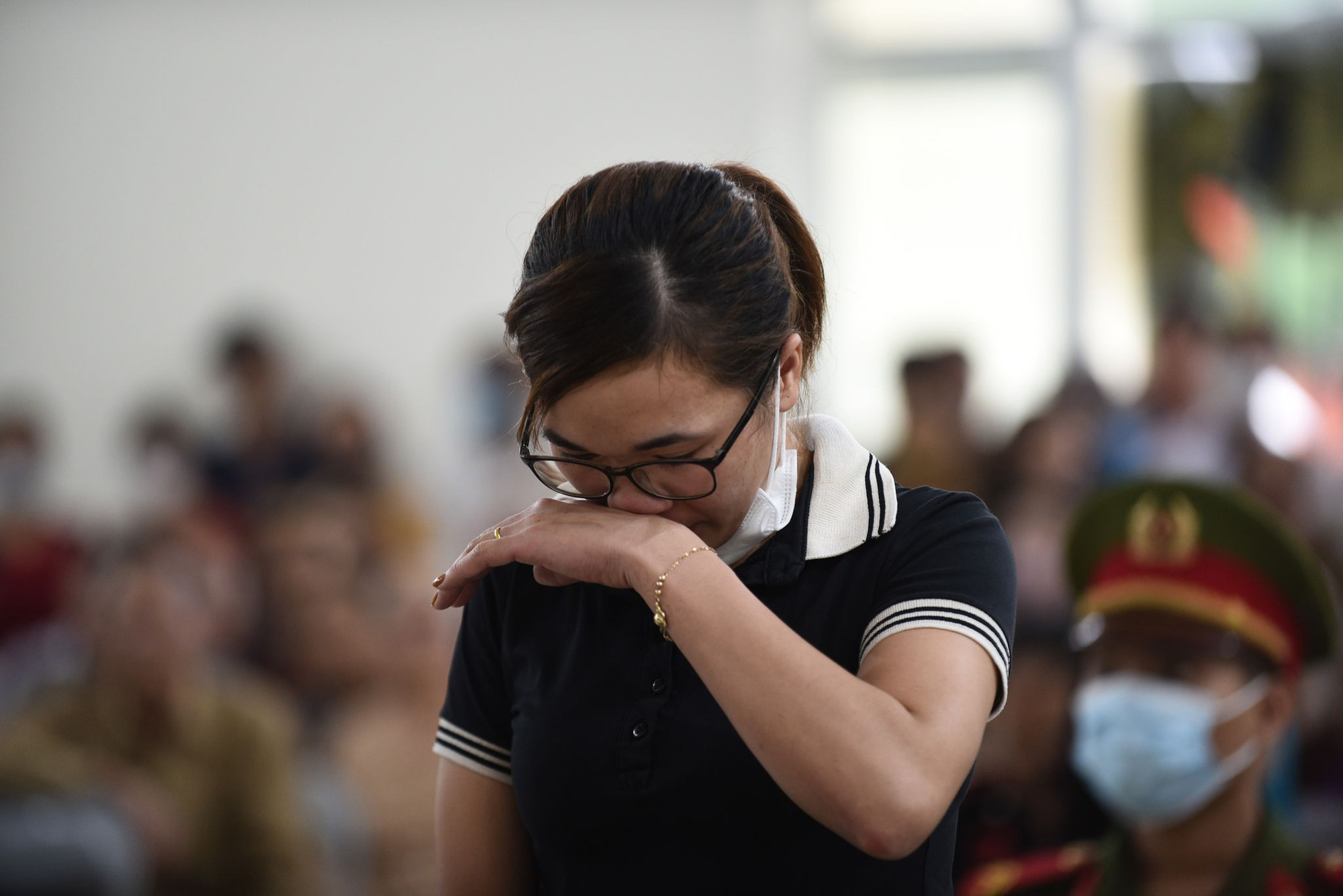 The girl was forced to kneel at Nhien's barbecue: if the defendant Thien is sincere, repents and apologizes to me, I will consider requesting mitigation of punishment - Photo 2.