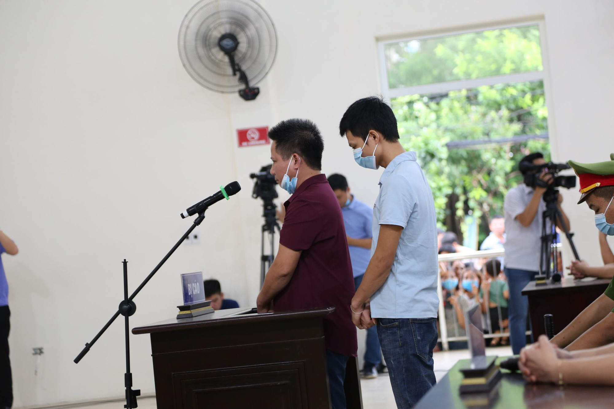 The girl was forced to kneel in the restaurant: if the defendant Thien is sincere, repents and apologizes to me, I will consider requesting mitigation of punishment - Photo 3.