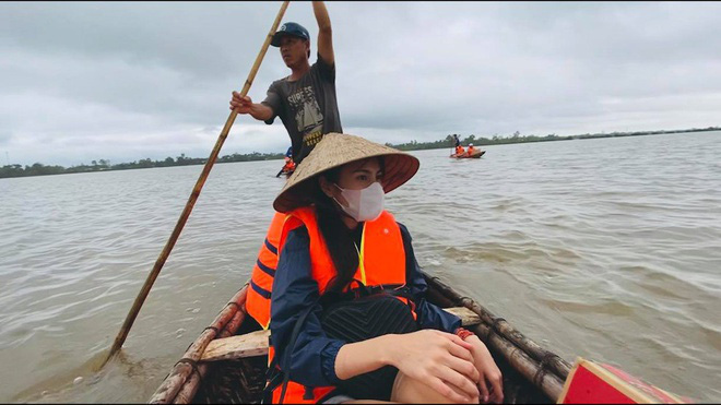 Luật sư: Ca sĩ Thuỷ Tiên làm từ thiện không sai luật - Ảnh 1.