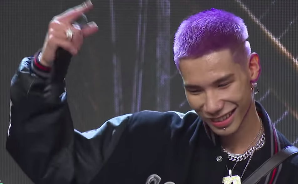 No mắt với bảng m&agrave;u sặc sỡ c&aacute;c kiểu đầu chất chơi của th&iacute; sinh Rap Việt! - Ảnh 6.