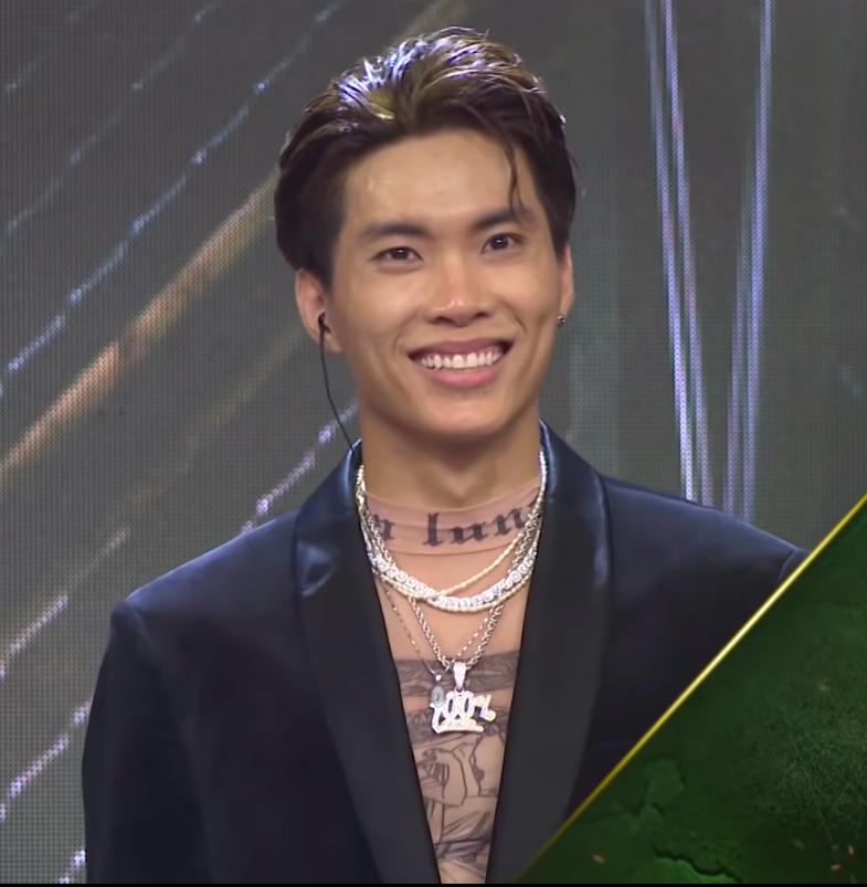 No mắt với bảng m&agrave;u sặc sỡ c&aacute;c kiểu đầu chất chơi của th&iacute; sinh Rap Việt! - Ảnh 12.