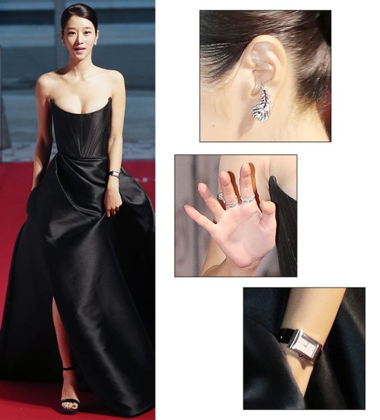 Top tin hot Naver hôm nay: Seo Ye Ji đắp cả gia tài lên người đi thảm đỏ, nhưng vòng 1 khủng lại chiếm hết spotlight - Ảnh 5. Top tin hot Naver hôm nay: Seo Ye Ji đắp cả gia tài lên người đi thảm đỏ, nhưng vòng 1 khủng lại chiếm hết spotlight - Ảnh 5.