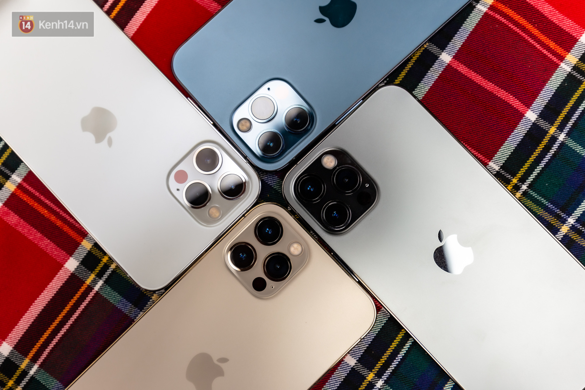 Ngắm trọn bộ iPhone 12 Pro đầy đủ 4 màu sắc vừa về Việt Nam - Ảnh 3. Ngắm trọn bộ iPhone 12 Pro đầy đủ 4 màu sắc vừa về Việt Nam - Ảnh 3.