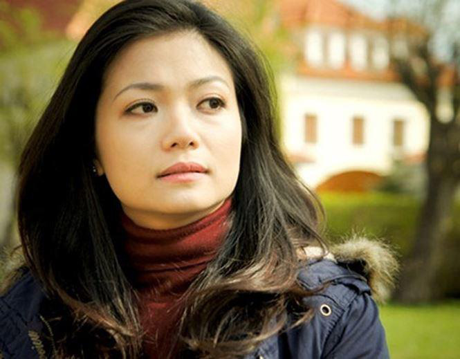 Kiều Anh (Ph&iacute;a Trước L&agrave; Bầu Trời) sau 19 năm: &Aacute;p lực cảnh n&oacute;ng, l&agrave;m mẹ đơn th&acirc;n ở tuổi 32 v&agrave; t&aacute;i h&ocirc;n bất ngờ sau 7 năm - Ảnh 3.