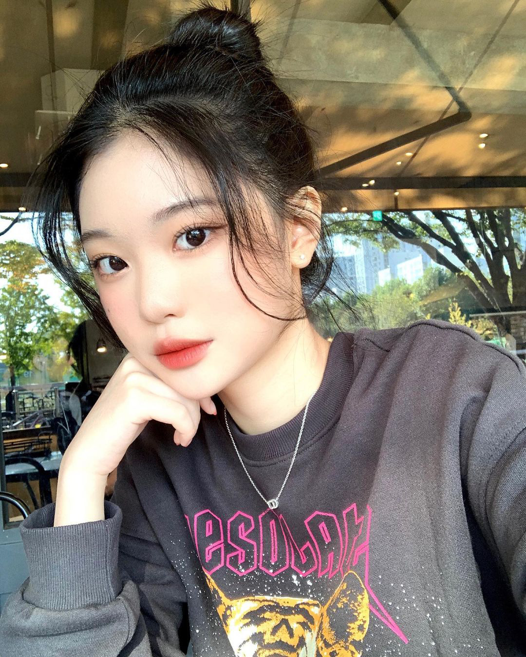 Biết 5 chiêu nặn mụn đúng cách, da sẽ nhanh lành, vết thâm cũng không có cửa xuất hiện - Ảnh 3. Biết 5 chiêu nặn mụn đúng cách, da sẽ nhanh lành, vết thâm cũng không có cửa xuất hiện - Ảnh 3.