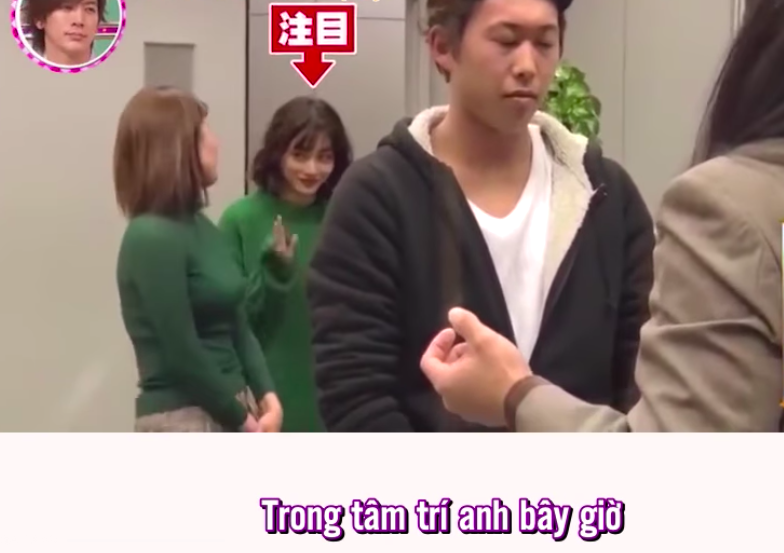 Chàng trai người Nhật tin mình bị thôi miên thật nhưng hoá ra chỉ là trò chơi khăm của cô vợ và đài truyền hình - Ảnh 2. Chàng trai người Nhật tin mình bị thôi miên thật nhưng hoá ra chỉ là trò chơi khăm của cô vợ và đài truyền hình - Ảnh 2.