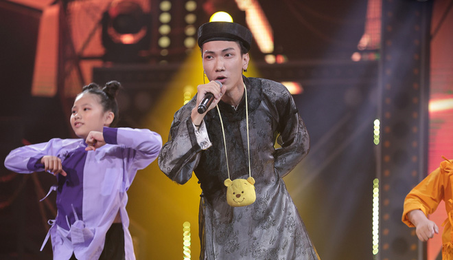 Suboi escaped the scene empty-handed when JustaTee saved Tlinh to save the Vietnamese rap finale - Photo 4.