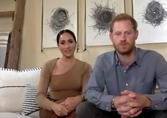 Meghan Markle lần đầu ti&ecirc;n xuất hiện sau thất bại trong vụ kiện tai tiếng nhưng lại l&agrave;m phật l&ograve;ng d&acirc;n mạng, trong khi Ho&agrave;ng gia Anh đ&oacute;n tin vui - Ảnh 1.