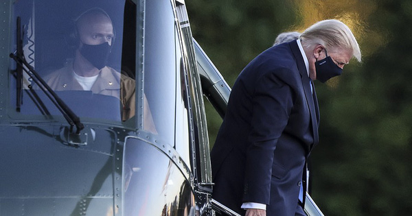Bác sĩ tiết lộ tình trạng ông Trump: Không sốt trong 24 giờ, vẫn đi lại và làm việc tại bệnh viện - Ảnh 1.