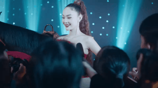 Minh Hằng tung trailer MV mới báo hiệu trở lại con đường ca hát, nhưng bất ngờ hơn cả là sự kết hợp với HIEUTHUHAI! - Ảnh 3.