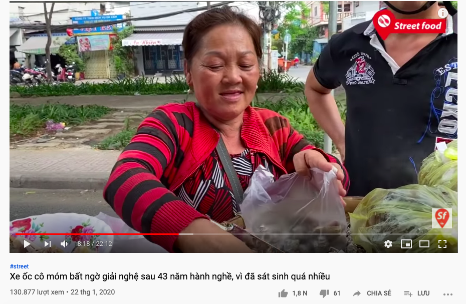 Người phụ nữ bán ốc luộc hot nhất Sài Gòn bị dân mạng chỉ trích dữ dội vì “tự phá bỏ lời thề”, gian dối với khán giả YouTube? - Ảnh 3.