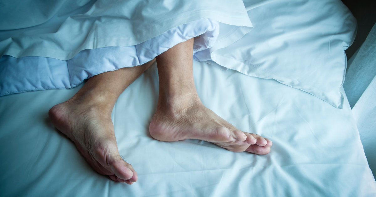 Nam giới có tuổi thọ ngắn thường có 5 dấu hiệu lạ khi ngủ, check xem bạn có đang mắc phải điều nào không - Ảnh 5.