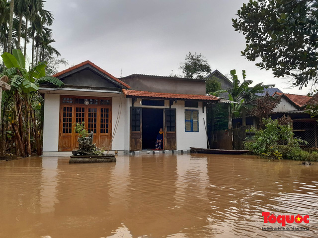 Nhiều nơi tại Thừa Thiên Huế tái ngập lụt, có nơi ngập hơn 1 tháng - Ảnh 2.