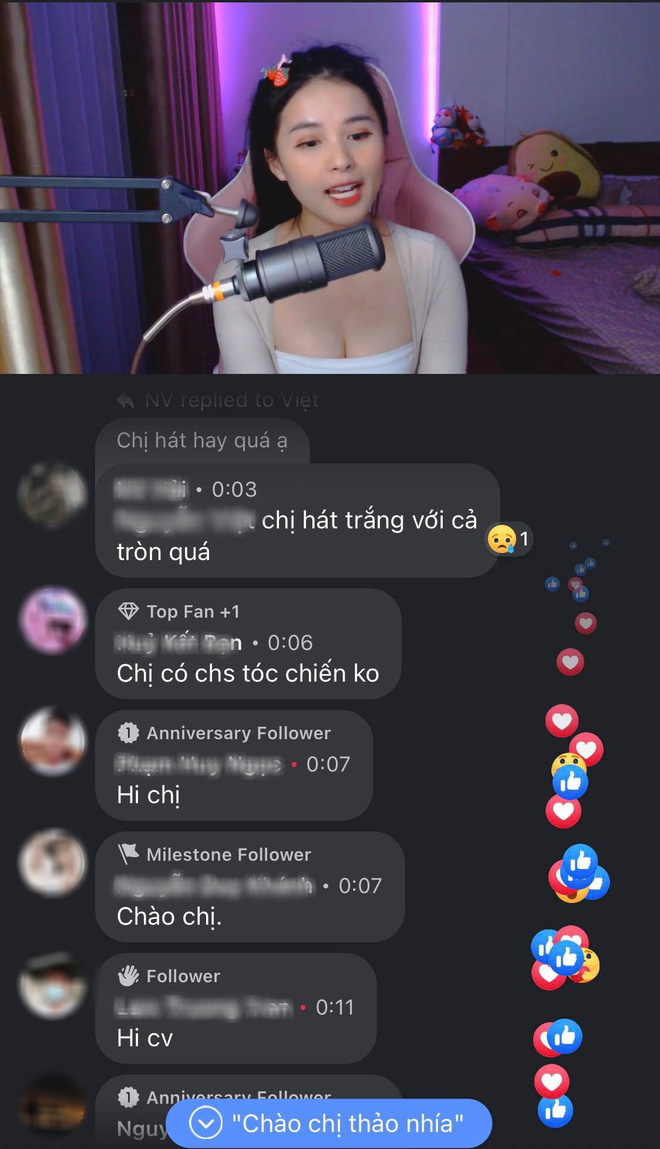 Thảo Nari khoe vòng một gợi cảm, căng tràn trên sóng livestream, cộng đồng háo hức bình phẩm - Ảnh 4.