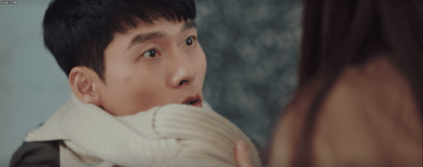 Giữ người yêu như Son Ye Jin ở Crash Landing On You: Thời buổi 1 mét vuông 5 con virus mê trai bịt kín toàn thân là an toàn nhất! - Ảnh 1.