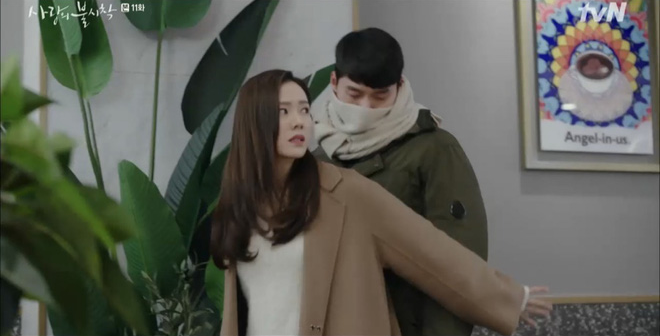 Xót xa vì Son Ye Jin bị anh trai chà đạp, Hyun Bin khiến chị em nhũn tim vì cái ôm dỗ dành ở tập 11 Crash Landing on You - Ảnh 5.