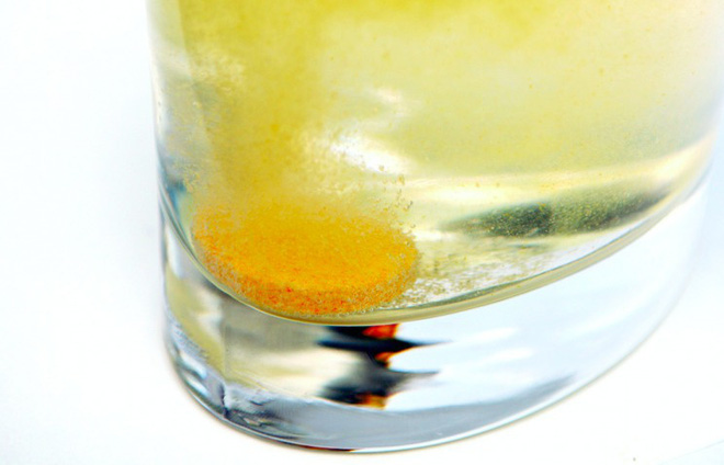 B&aacute;c bỏ 7 tin giả nguy hiểm về dịch bệnh corona mới: Từ s&uacute;p dơi, vũ kh&iacute; sinh học cho đến uống thuốc tẩy để ph&ograve;ng bệnh - Ảnh 6.