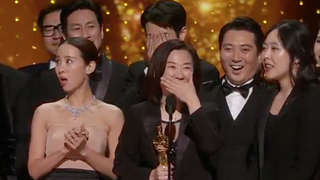 Parasite và cú ăn 4 lịch sử tại Oscar 2020: Giải to giải nhỏ đều ẵm trọn, đến chú Bong Joon Ho còn stress - Ảnh 2.