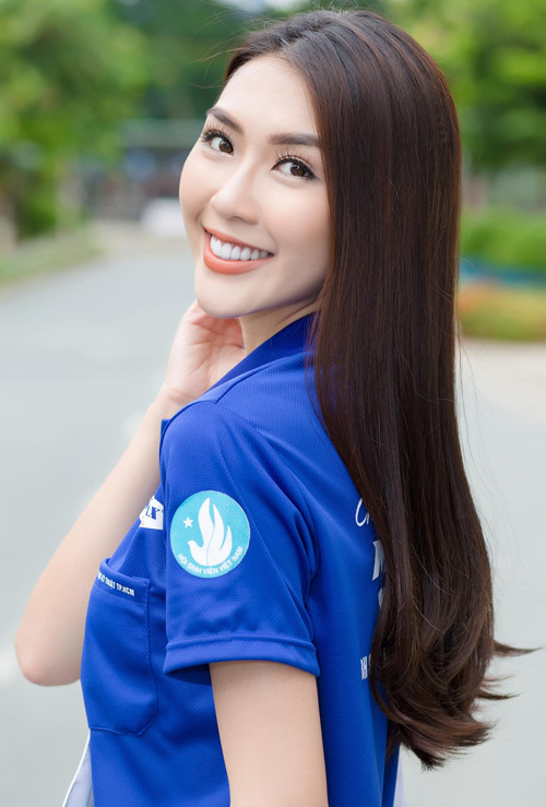 Hồng Trang vừa được chọn, Tường Linh nay bất ngờ xuất hiện trên trang chủ Miss Eco International 2020: Đại diện Việt Nam đã thay đổi? - Ảnh 2.