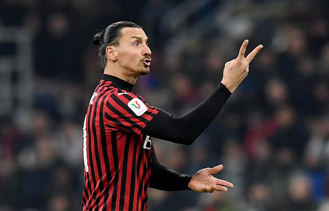 Ronaldo lập công phút bù giờ, cứu Juventus thoát khỏi trận thua trước AC Milan ở bán kết lượt đi Cúp Quốc gia Ý - Ảnh 1.