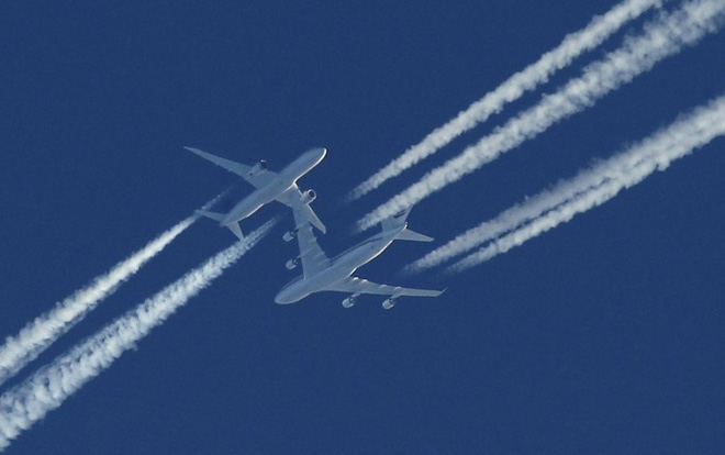 Đôi lúc ngước lên trời thấy những vệt dài màu trắng do máy bay để lại, hoá ra không phải là khói như nhiều người lầm tưởng - Ảnh 3.