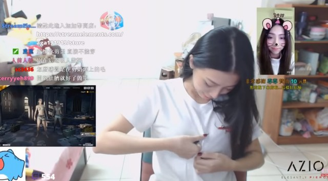 Đang bình thường tự dưng lấy dao ra cắt áo ngay trên sóng, nữ streamer khiến cộng đồng mạng sốc nặng - Ảnh 1.