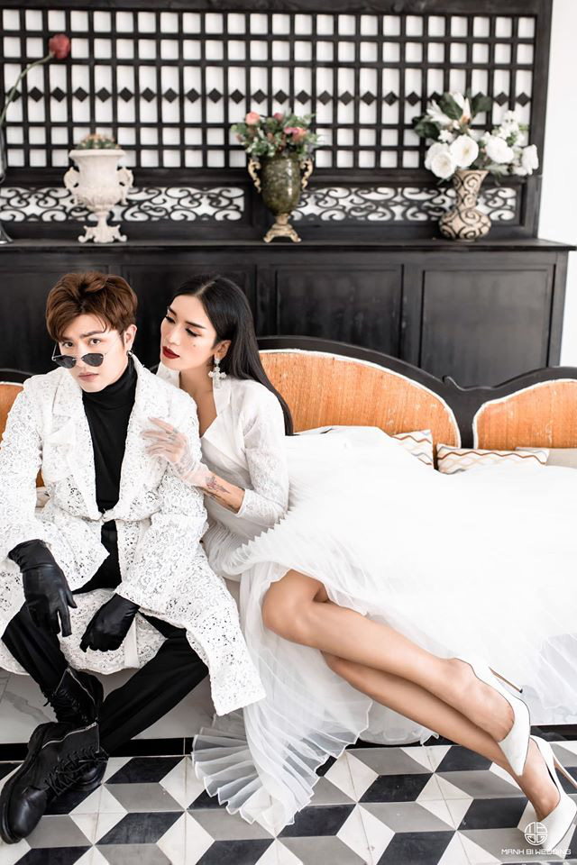BB Trần tung ảnh c&ocirc; d&acirc;u - ch&uacute; rể kỷ niệm 4 năm 6 th&aacute;ng y&ecirc;u bạn trai, netizen rần rần hối cưới nhau đi th&ocirc;i! - Ảnh 3.