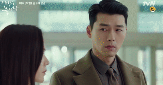 Bị cấp dưới bóc phốt cặp kè sao hot ở Crash Landing on You, Son Ye Jin khiến Hyun Bin giận tím người? - Ảnh 2.