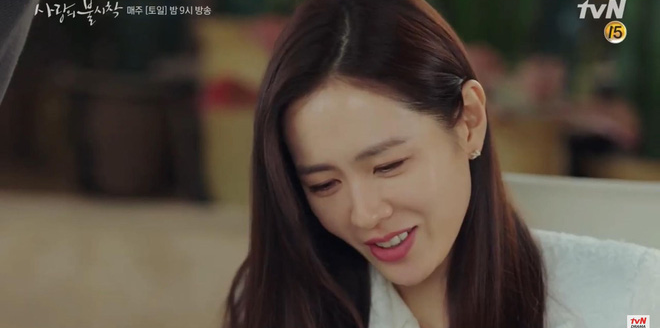 Preview Crash Landing on You tập 13: Nhẫn cưới đ&atilde; lập l&ograve;e tr&ecirc;n tay, Hyun Bin c&ograve;n bị Son Ye Jin chọc ghen lồi mắt? - Ảnh 2.