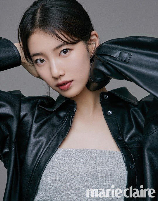 Vừa tung bộ ảnh tạp chí mới, Suzy đã bị tố bắt chước kiểu môi hở răng lạnh của Jennie (BLACKPINK): Liệu có đúng là copy? - Ảnh 2.