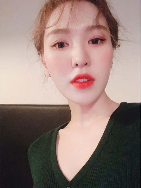 Wendy (Red Velvet) đăng tải loạt ảnh đầu tiên sau vụ tai nạn chấn động, nhan sắc gây mê thế này ai mà chịu nổi - Ảnh 7.