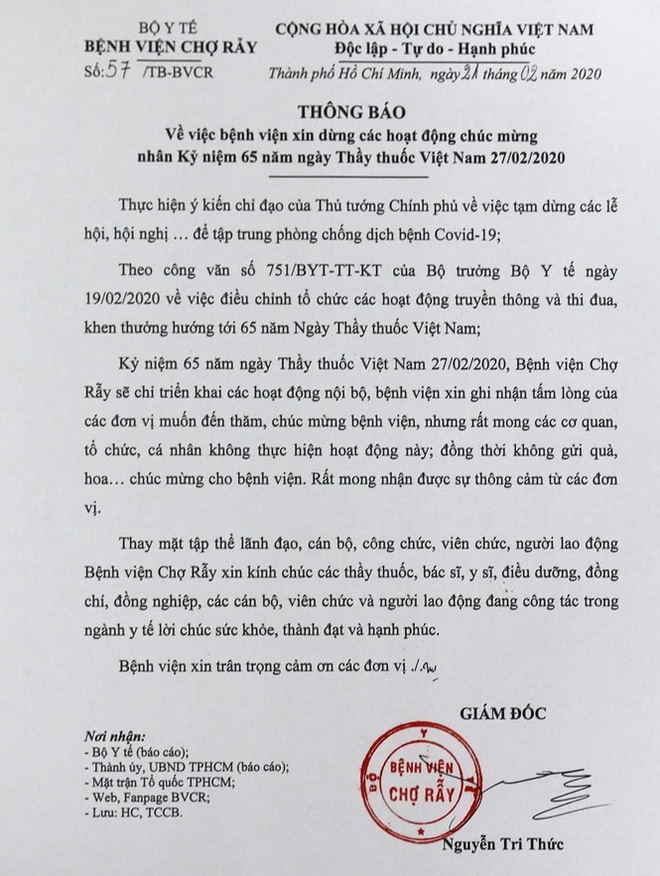 Bệnh viện xin dừng hoạt động mừng ngày Thầy thuốc để phòng dịch - Ảnh 2.
